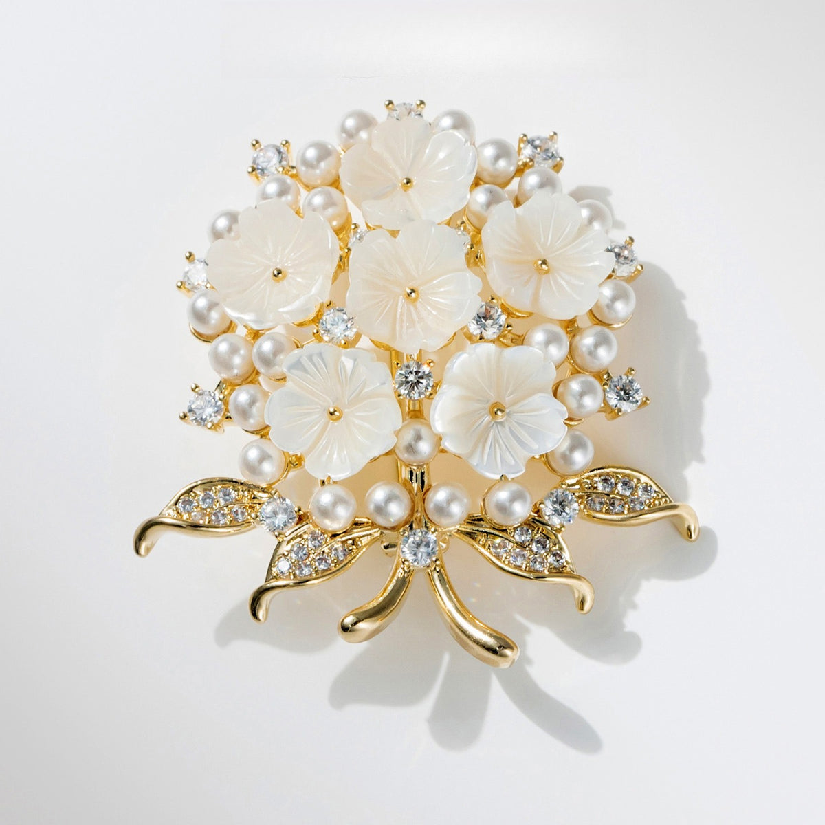 Zircon Natural Shell Pearl Fashion Women's Coat Brooch Accessories